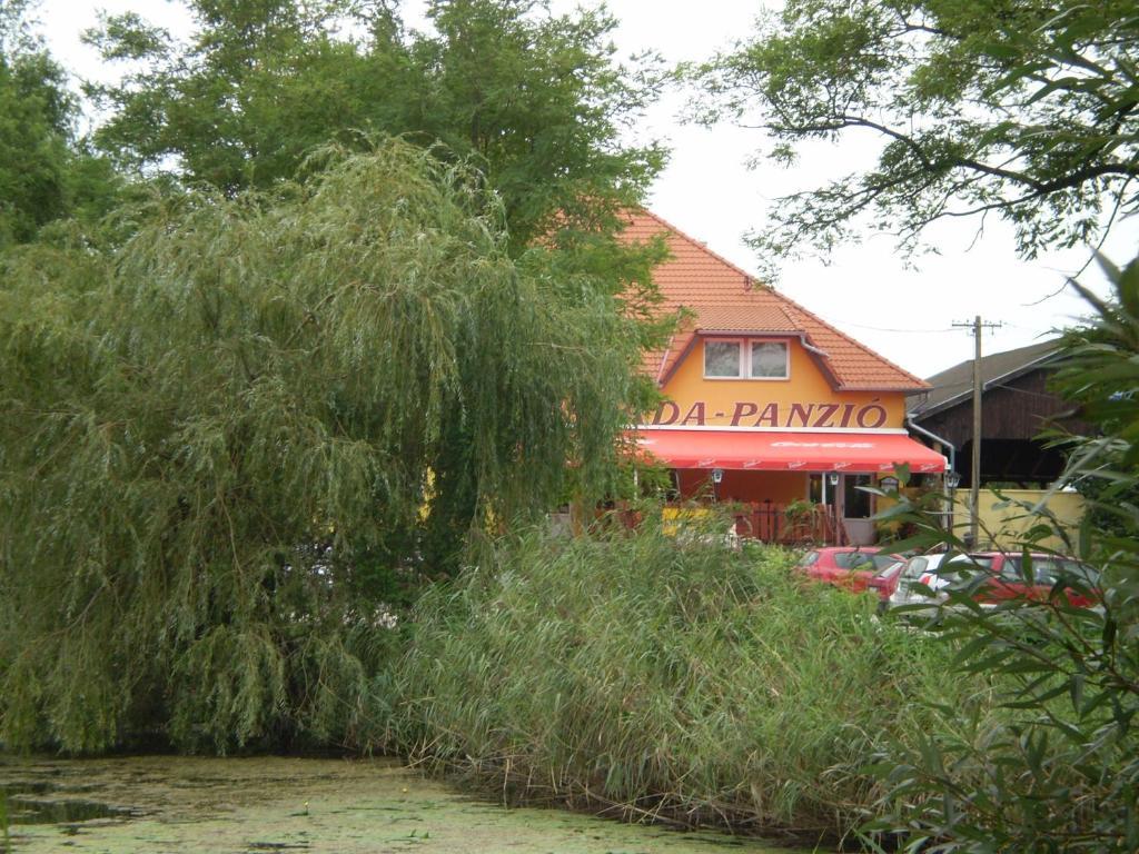 Zatonyi Csarda Panzio Bed & Breakfast Dunasziget Exterior foto