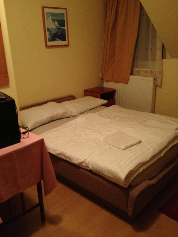 Zatonyi Csarda Panzio Bed & Breakfast Dunasziget Cameră foto