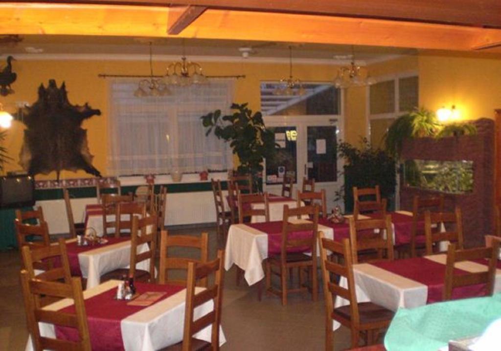 Zatonyi Csarda Panzio Bed & Breakfast Dunasziget Exterior foto